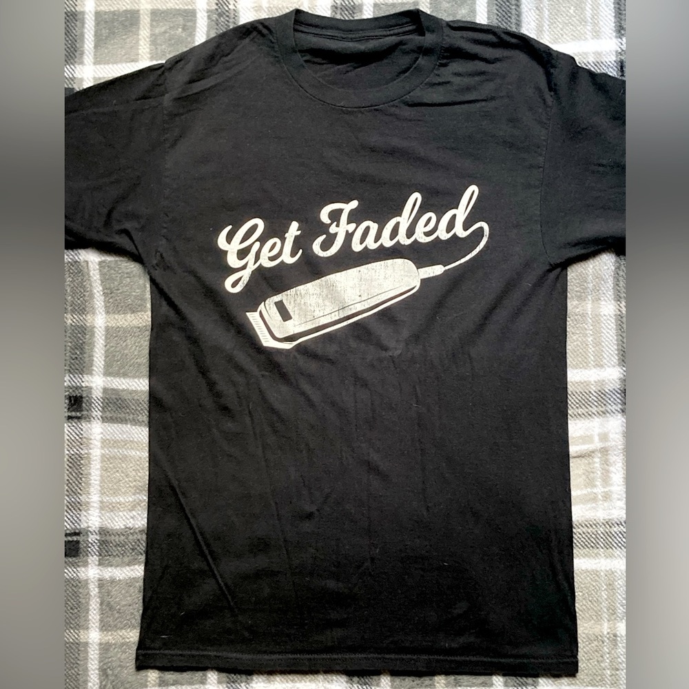 Barber graphic shirt size small